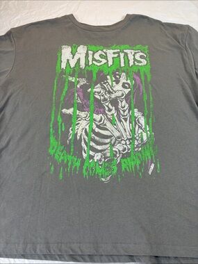 MISFITS GRAY DEATH COMES RIPPING T SHIRT